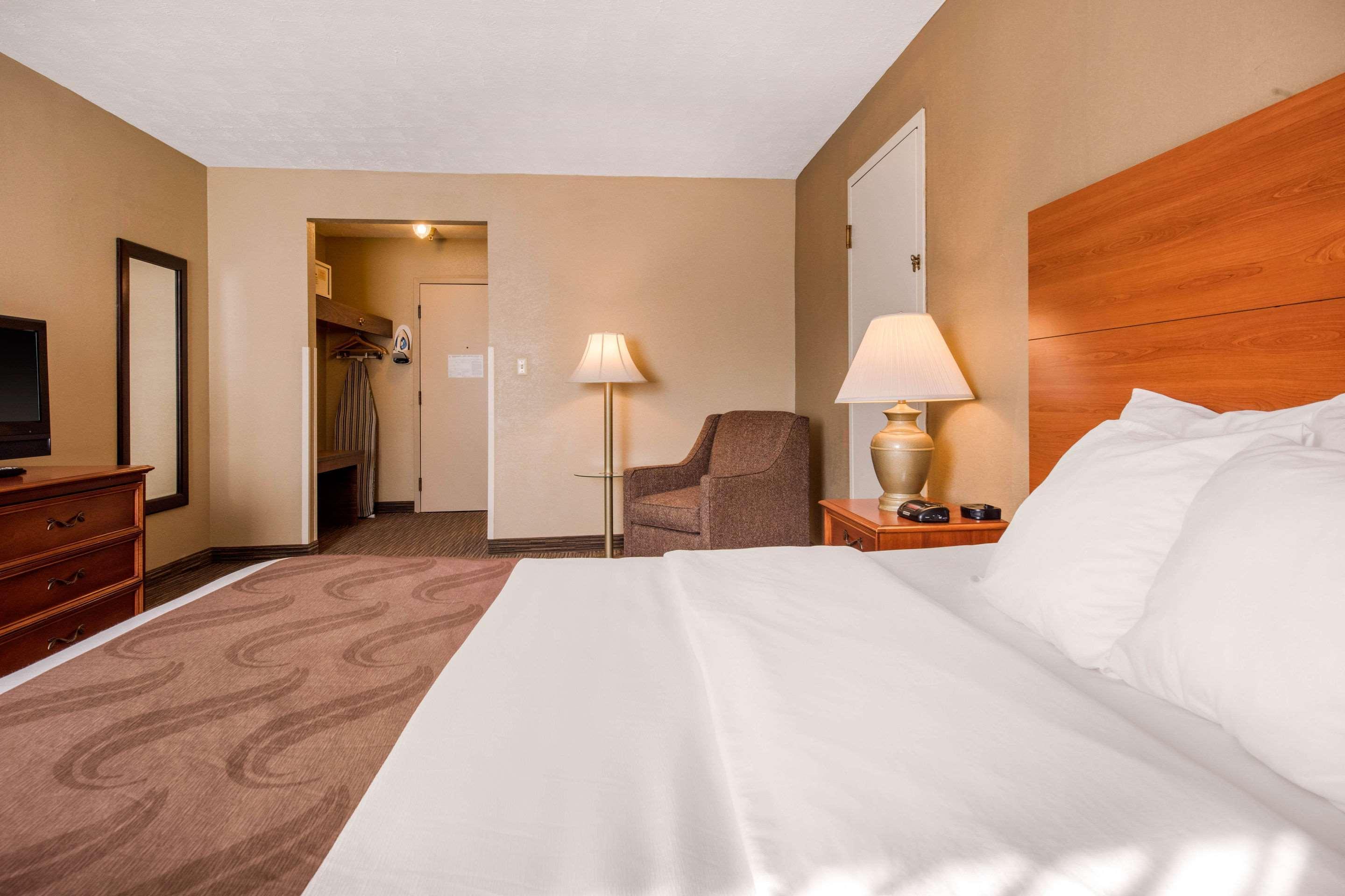 Quality Inn & Suites New Castle Εξωτερικό φωτογραφία