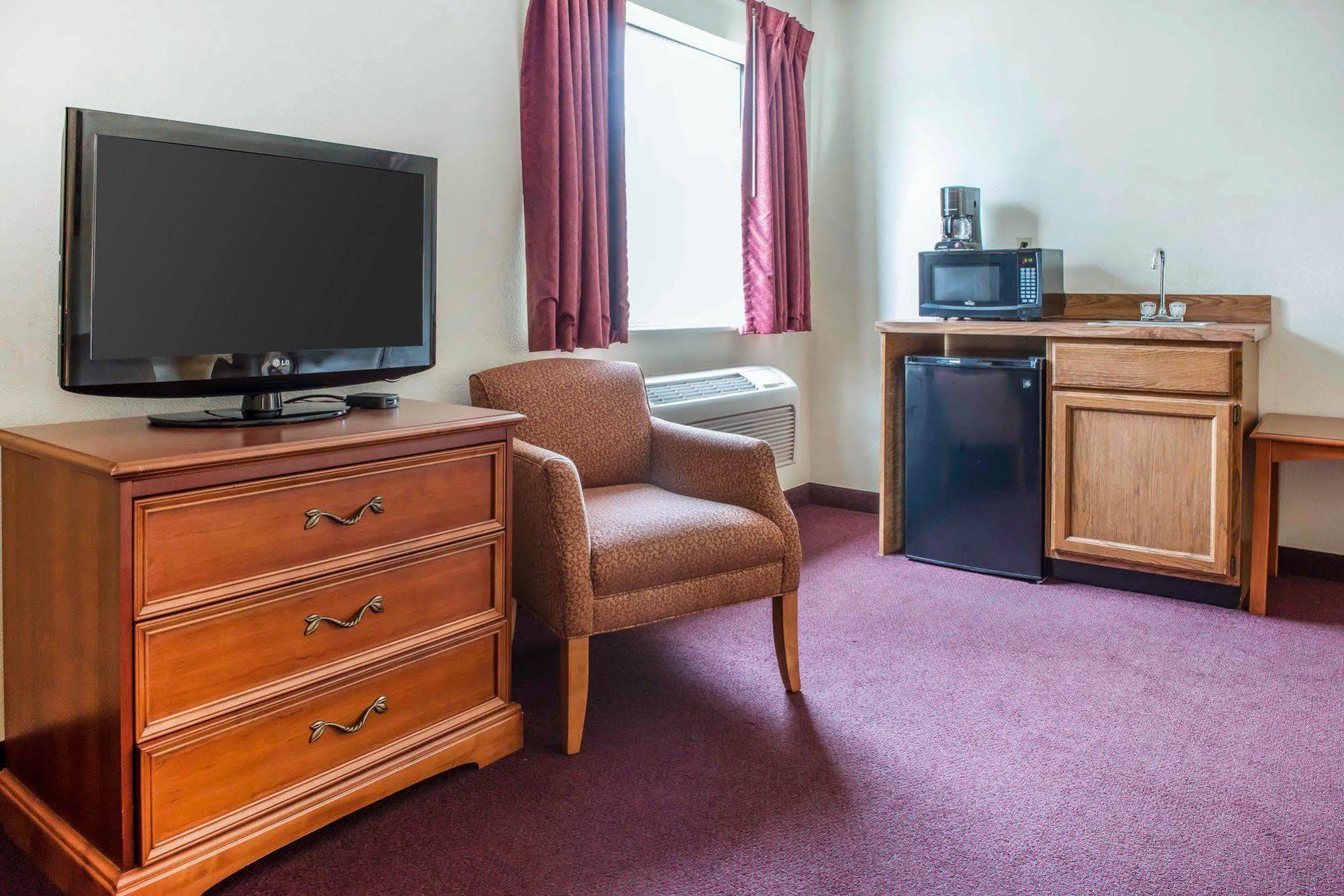 Quality Inn & Suites New Castle Εξωτερικό φωτογραφία