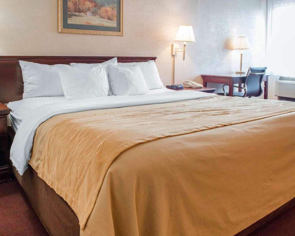 Quality Inn & Suites New Castle Δωμάτιο φωτογραφία